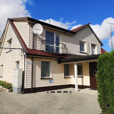Plunges Gatves 18 Apartamentai Telšiai Buitenkant foto
